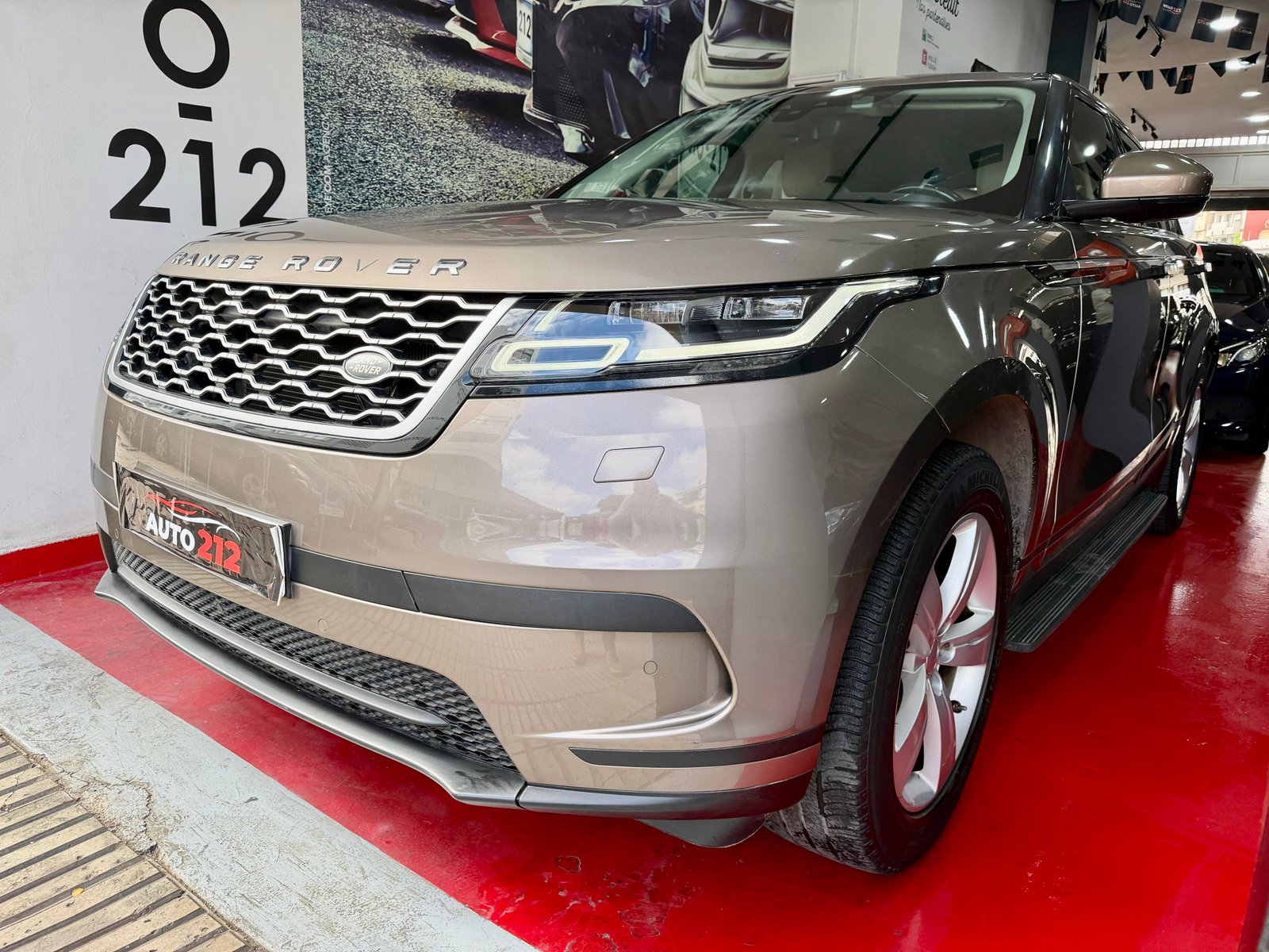 LAND ROVER VELAR 2018